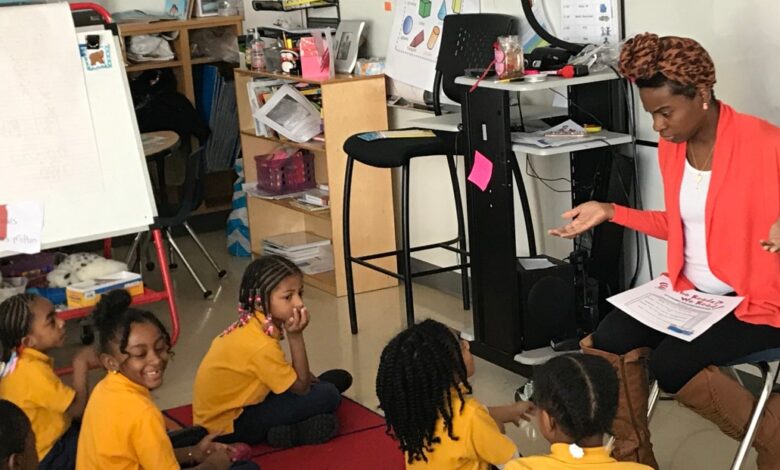 Mark Zuckerberg and Cory Booker remade Newark schools — their own way Mark Zuckerberg and Cory Booker remade Newark schools — their own way
