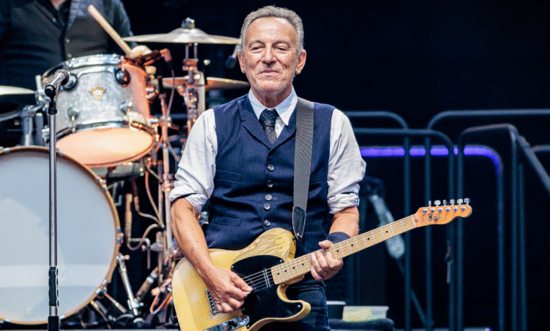 Checking claim Bruce Springsteen paid for funerals of Texas flood victims