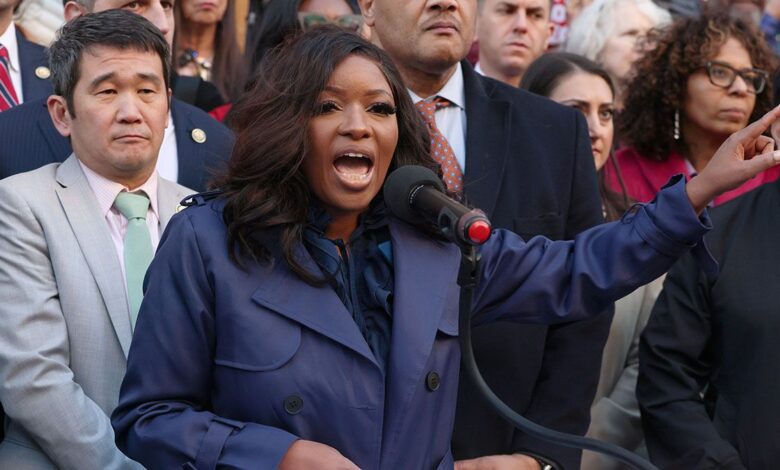 Did Jasmine Crockett donate M to Texas flooding victims and aid efforts?